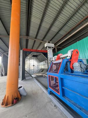 comprar Máquina automática de rotomoulding de ônibus que produz tanques de água Economia de energia Fabricação em linha