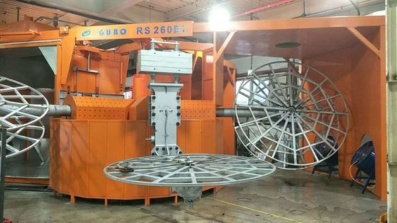 Equipamento de moldagem rotativa de baixo ruído durável para produção de tanques de combustível para automóveis
